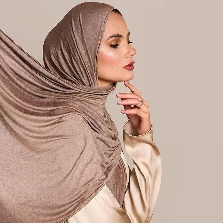 Soft jersey hijab suitable for any occasion